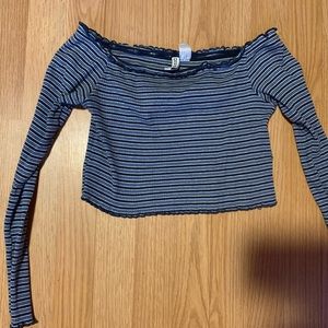 H&M divided long sleeve off the shoulder top